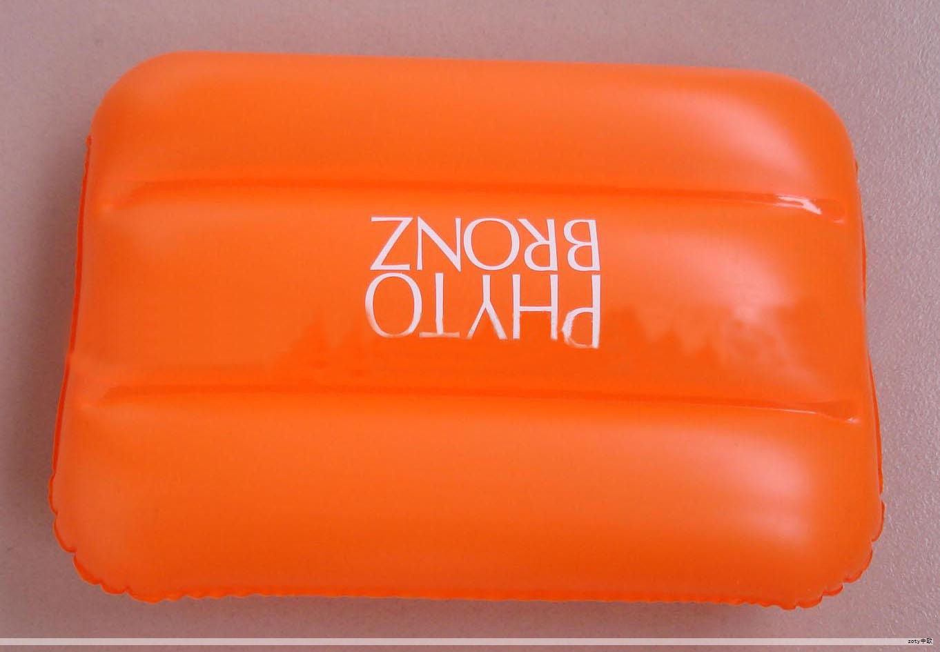 码头上,三艘货轮整齐排队卸货、装货;堆场中,崭新的龙门吊来回穿梭,集装箱有序排列——这是港区繁忙的场景,也是我市推进“双联双提”工程的生动写照。 码头上,三艘货轮整齐排队卸货、装货;堆场中,崭新的龙门吊来回穿梭,集装箱有序排列——这是港区繁忙的场景,也是我市推进“双联双提”工程的生动写照。