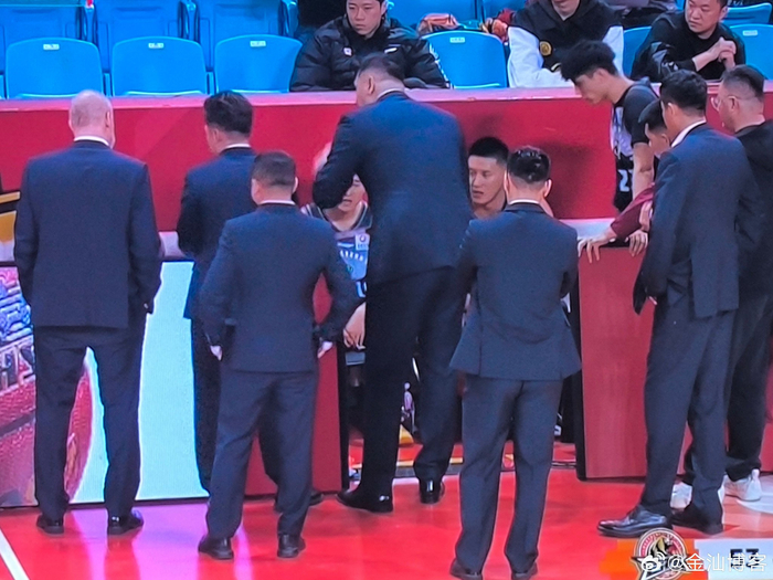 周琦8罚不中创CBA罕见纪录 北京北汽惨遭逆转