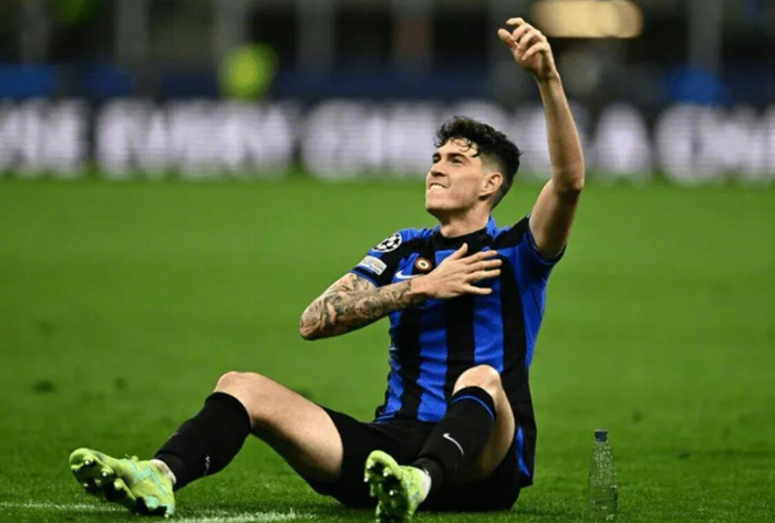 巴萨欲签下国米后卫巴斯托尼，国米坚持7000万欧