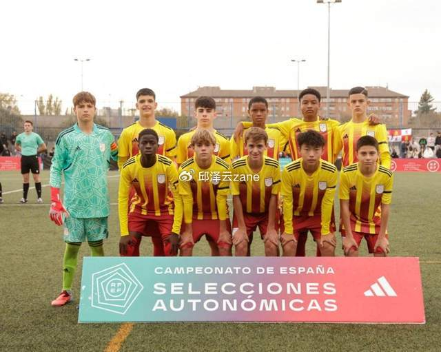 14岁中国球员李昊炎签约巴萨青训创历史