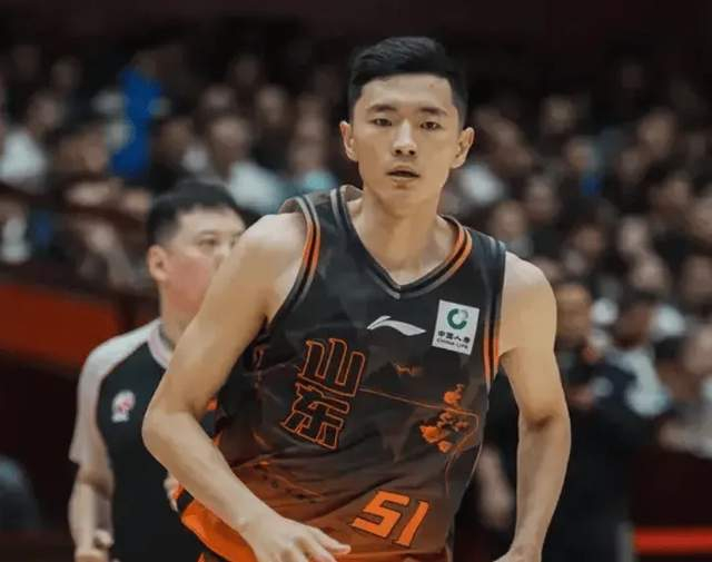 辽宁G1关键战：赵继伟与莱迪能否主导胜负？